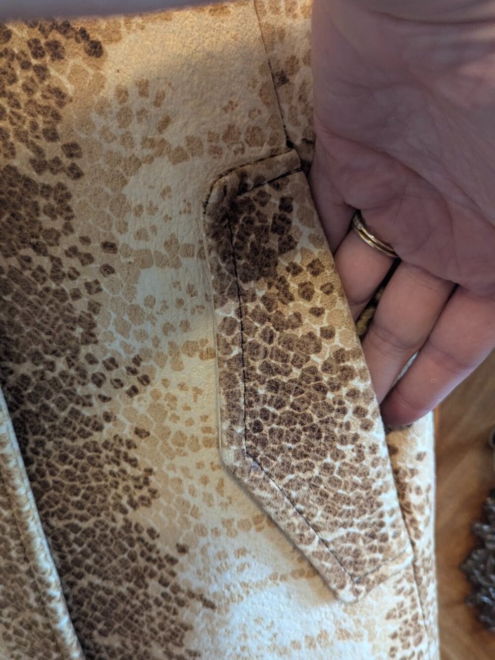 Vintage Women’s Tan Python Suede Coat - Picture 4 of 12